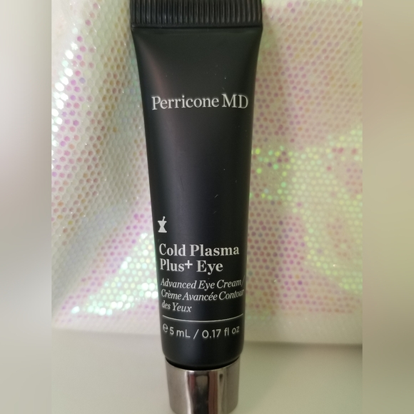 Small Miracles - Picture 3 of 3